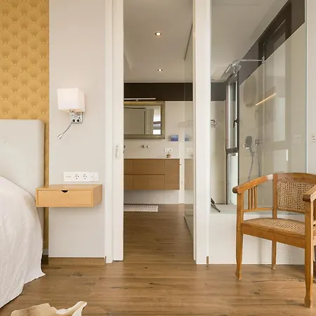 Nao - With Private Pool Free Wifi *